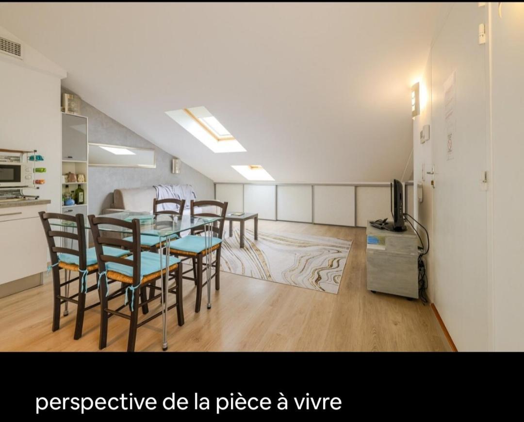 Appartements Au Cros De Cagnes Habitación foto